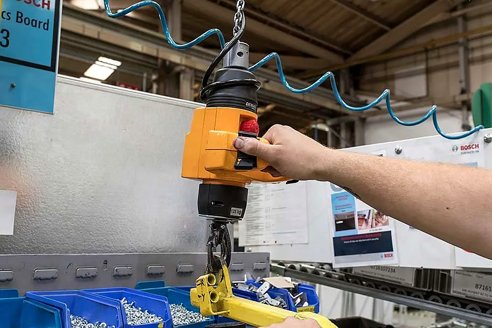 Pneumatic Hoists mb-03